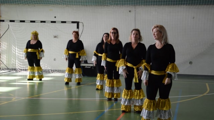 A Mezgés tanári kar Mamma Mia-ja
