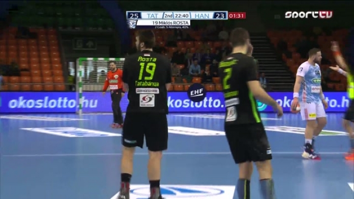 Hátba dobták Rostát, kiállították miatta