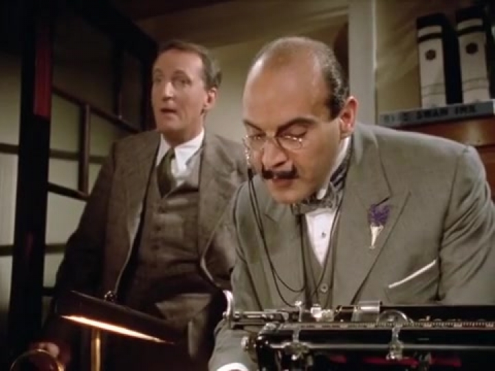 Poirot - A fátyolos hölgy