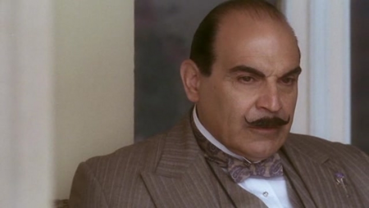 Poirot - A titokzatos Kék Vonat