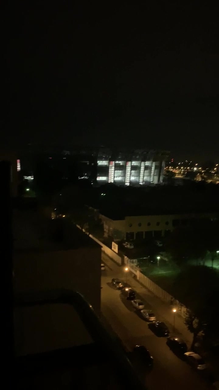 Hajnali hangpróba Rammsteinnel a Puskás Ferenc Stadionban