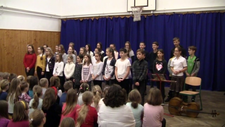 Énekkar karácsonykor 2018