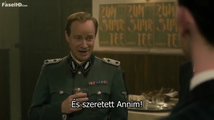 Charité.at.War.S01E01