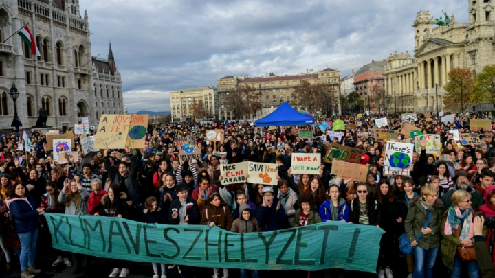 A teljes élő közvetítésünk a IV. Globális Klímasztrájkról
