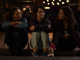 Trinkets.s01e02