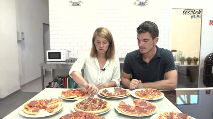 Dívány tesztek: Szalámis mirelit pizzák