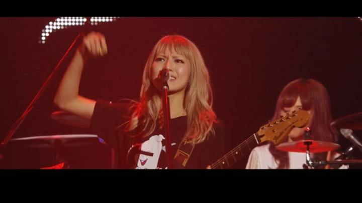SCANDAL: love in action live 2015-2016 PERFECT WORLD