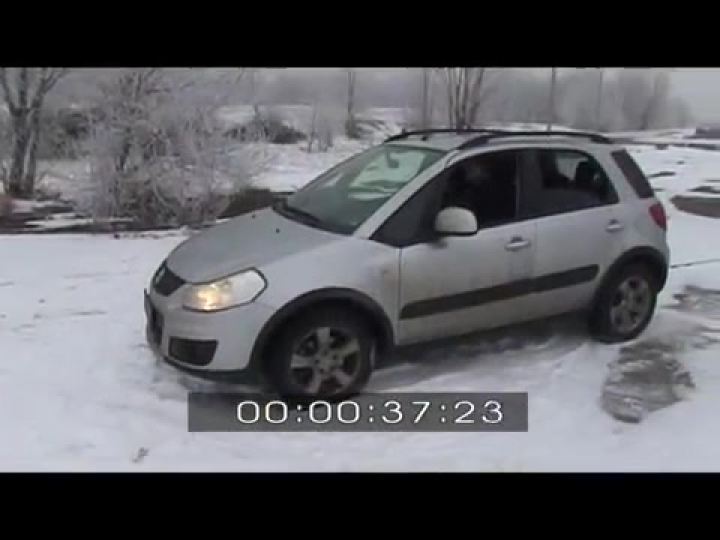 Pancserteszt: Suzuki SX4 2WD vs. 4WD