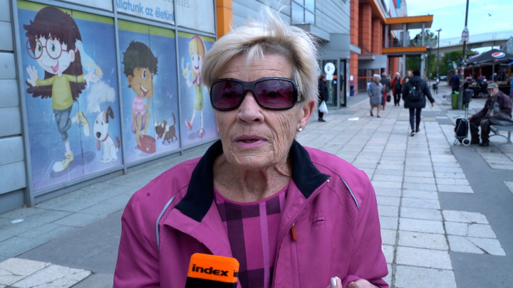 Keveslik, de örülnek az emelésnek a nyugdíjasok, az árstop hatását viszont nem érzik