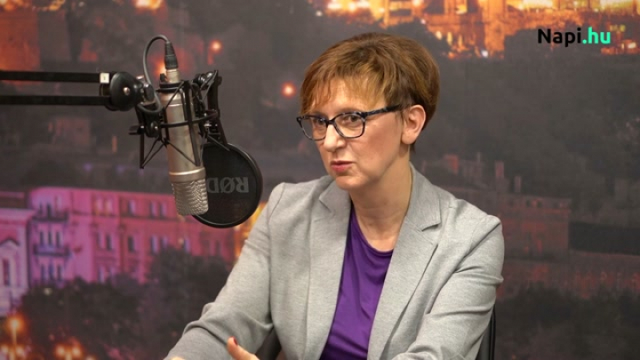Mért érzünk fájdalmat, ha a tényleges megtakarításunkat ki kell adniuk a kezükből?