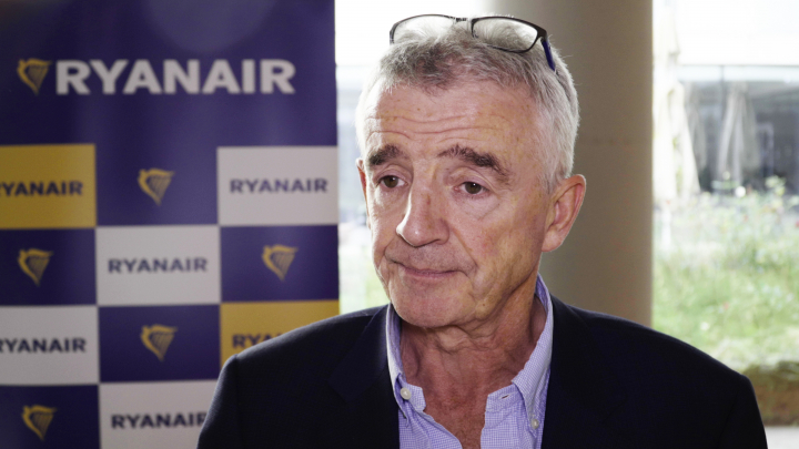 Töröljék el az extraprofitadót – üzente a gazdaságfejlesztési miniszternek a Ryanair vezére