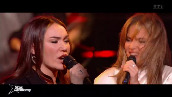 SA10P3  LEA TIANA ds un autre monde