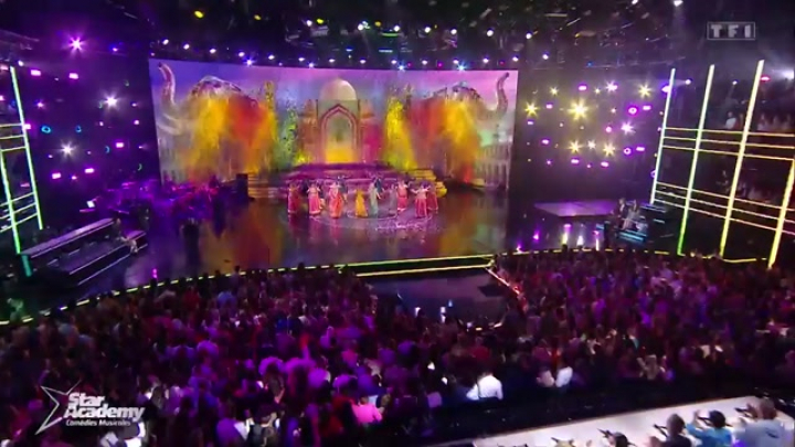 SA12P9  BOLLYWOOD