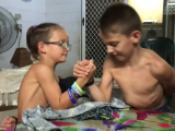 Arm wrestle kids