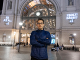 Ki az a Zsolti bácsi?  kérdezte a Momentum a...